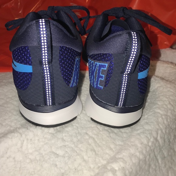 Men’s Nike Zoom Strike - Picture 4 of 6